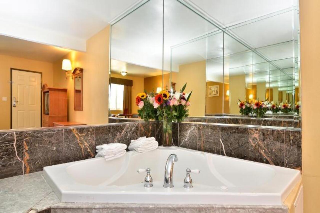 6 Angeles, Ca - Downtown Los Angeles
