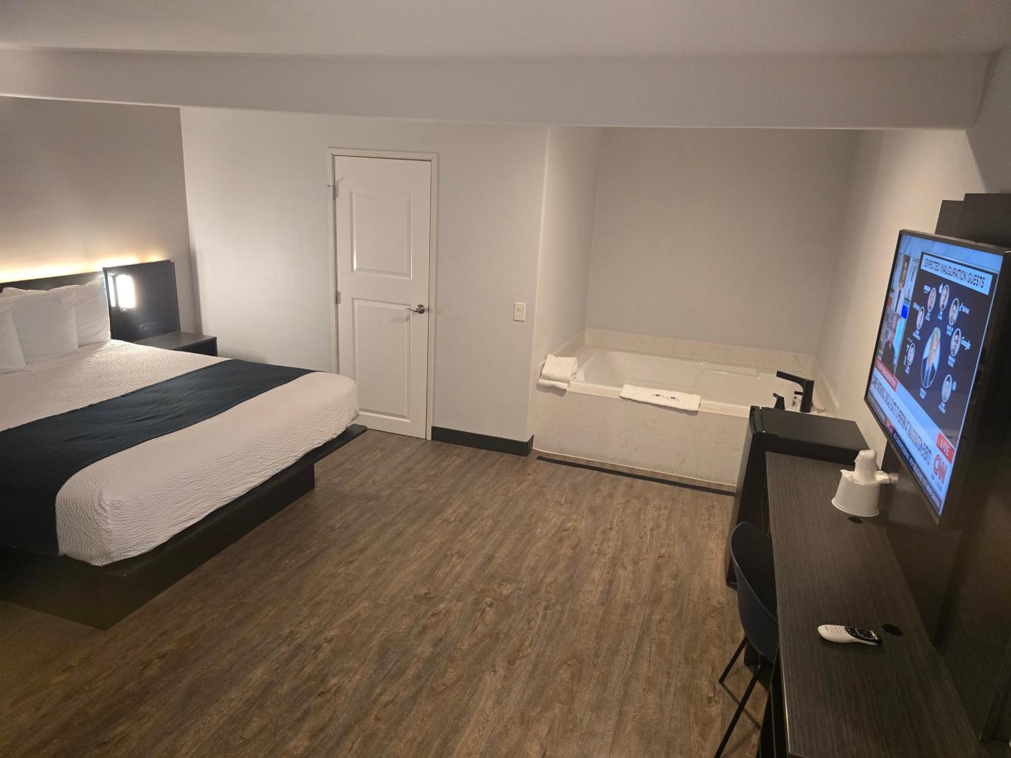 Motel 6 Angeles, Ca - Downtown 2*