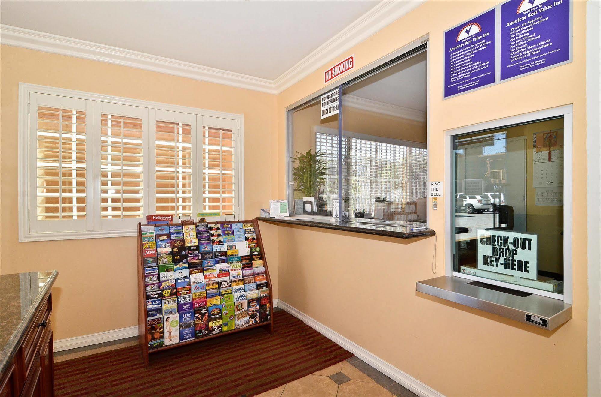 6 Angeles, Ca - Downtown Motel