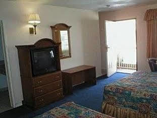 Motel 6 Angeles, Ca - Downtown 2*